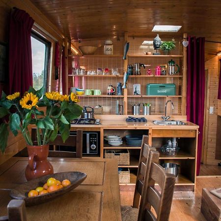 Houseboat Vinkeveen Buitenkant foto