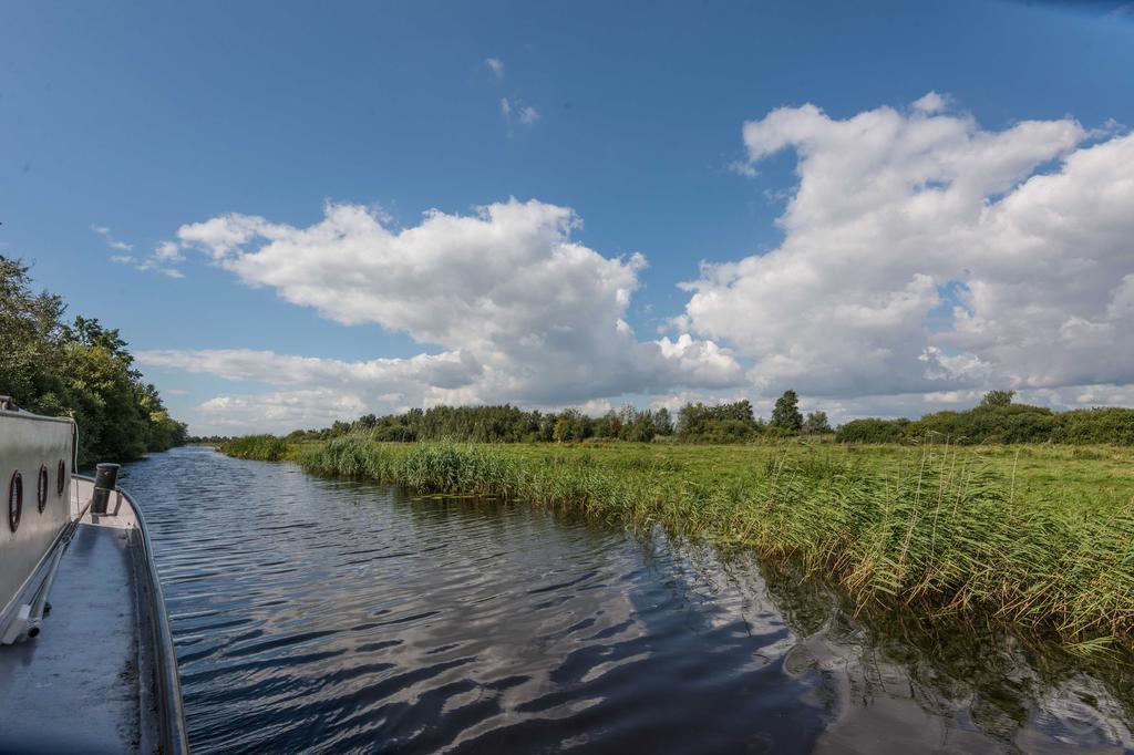 Houseboat Vinkeveen Buitenkant foto