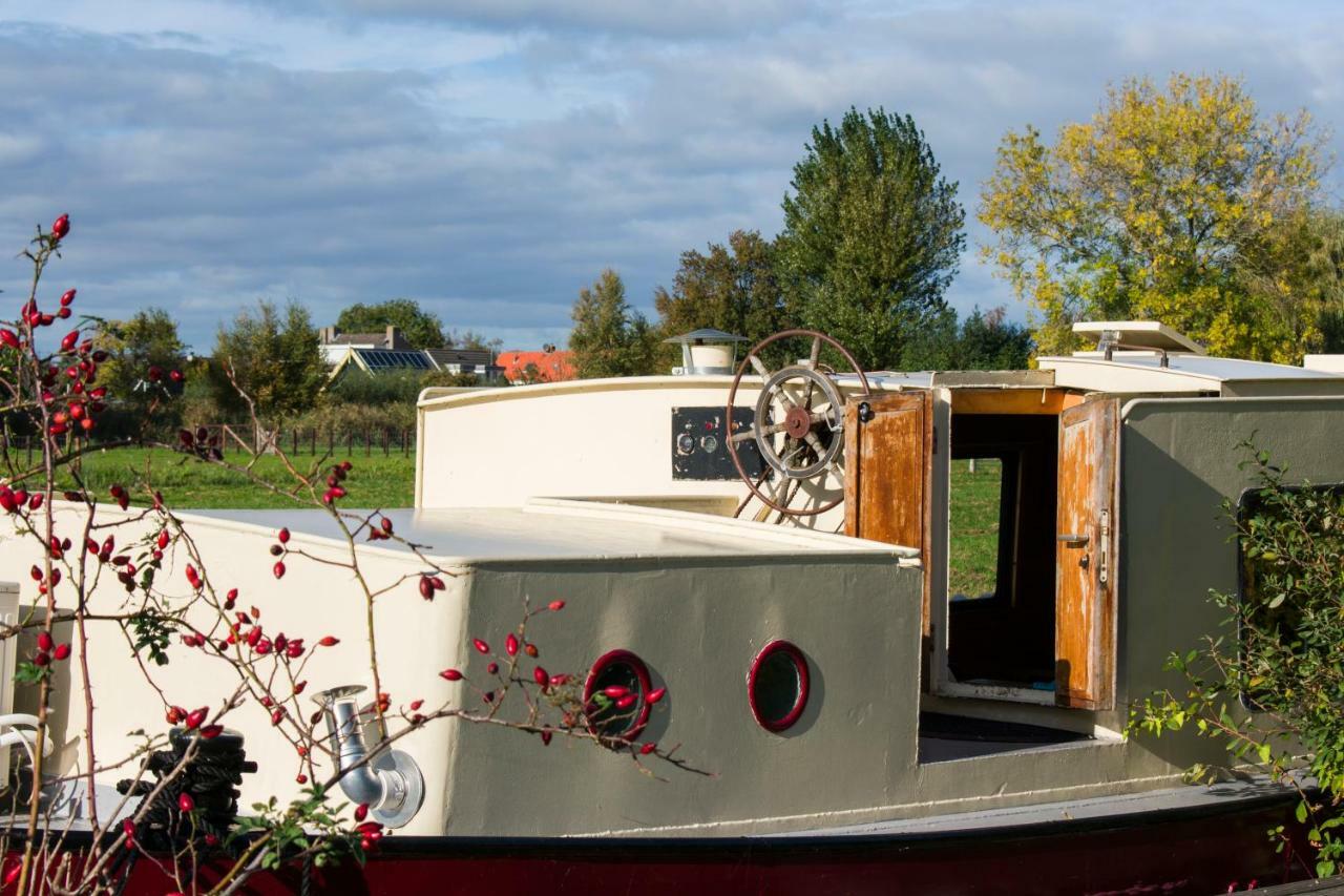Houseboat Vinkeveen Buitenkant foto