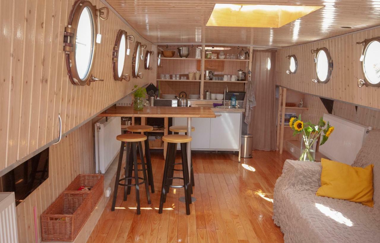 Houseboat Vinkeveen Buitenkant foto